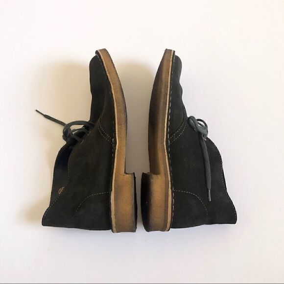 ** Clark’s ** original brown suede boots - Picture 3 of 6